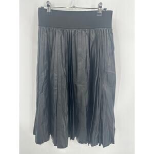MARNI Black Lambskin Leather Pleated Midi Skirt Size 40/ US Medium or 4 NWT
